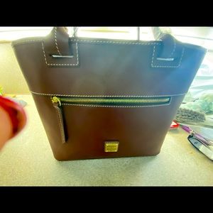 Dooney & Bourke Bordeaux Zip Tote